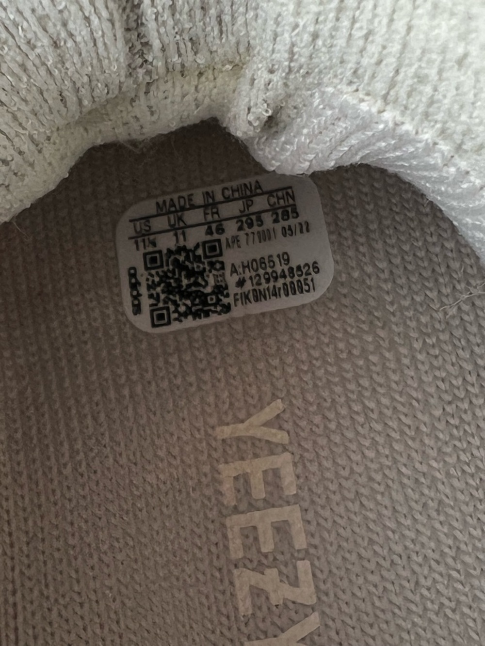 Adidas Yeezy Boost 350 V2 CMPCT Slate Bone Mens 11.5 NWT - Picture 10 of 10